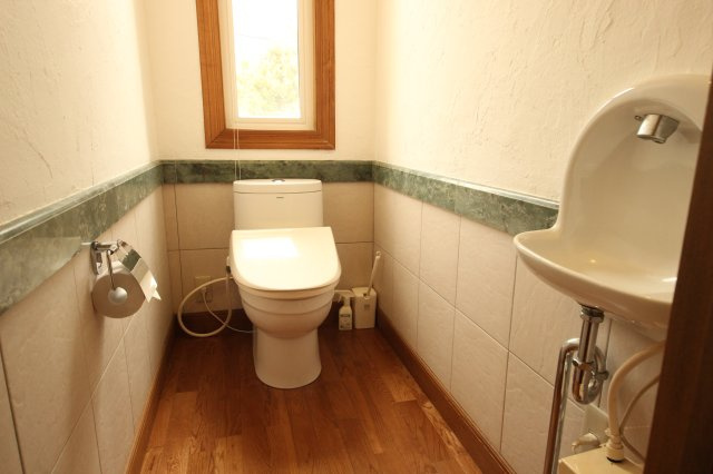 大津市北小松1552-5　戸建のトイレ|トイレも気になるポイント