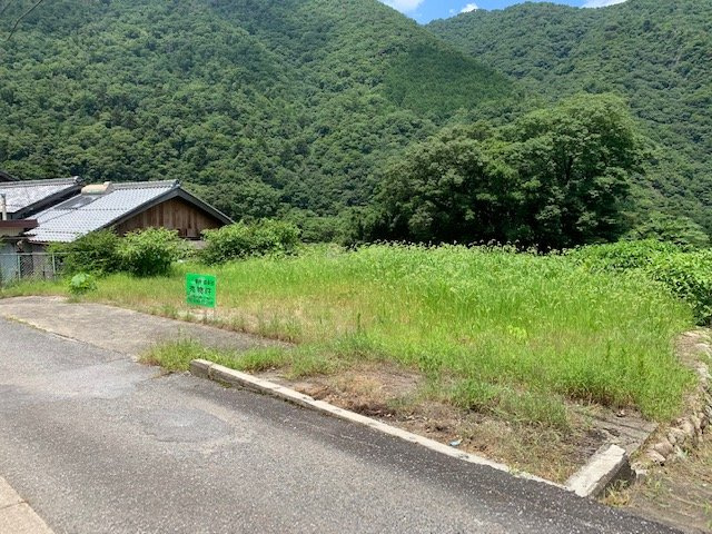 相谷町の前面道路含む現地写真