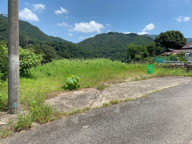 相谷町の前面道路含む現地写真