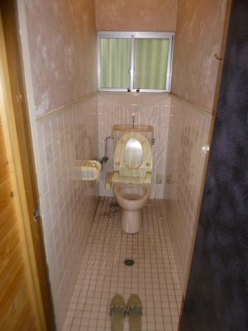 大津市真野4丁目15-43　中古戸建のトイレ|トイレです
