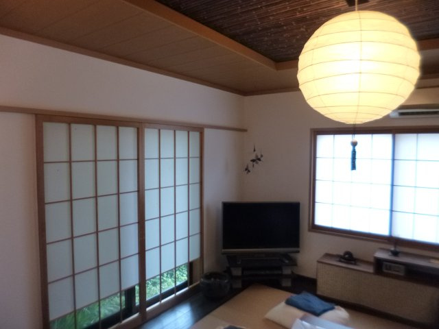 大津市真野4丁目15-43　中古戸建の和室|和室8帖　1階
