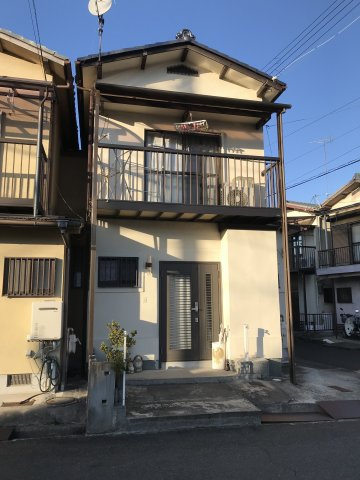 大津市国分一丁目5-36　テラスハウス