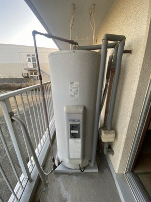 【バルコニー】 | リゾートビラ西戸崎 | 開放的で明るい空間を演出してくれるバルコニーです