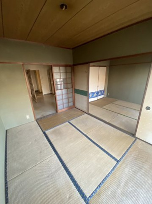 【和室】 | リゾートビラ西戸崎 | 柔らかい畳が心地よい和室