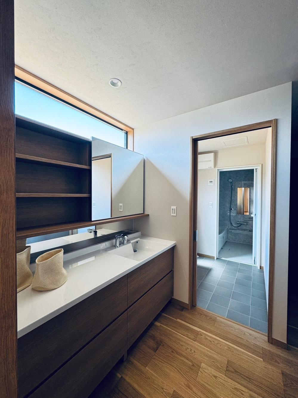 小山市大字神鳥谷　新築戸建34-21号棟の洗面所