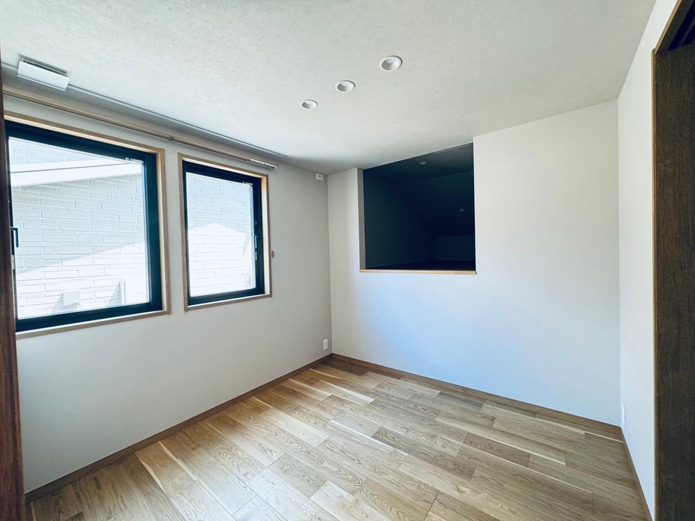 小山市大字神鳥谷　新築戸建34-21号棟の洋室