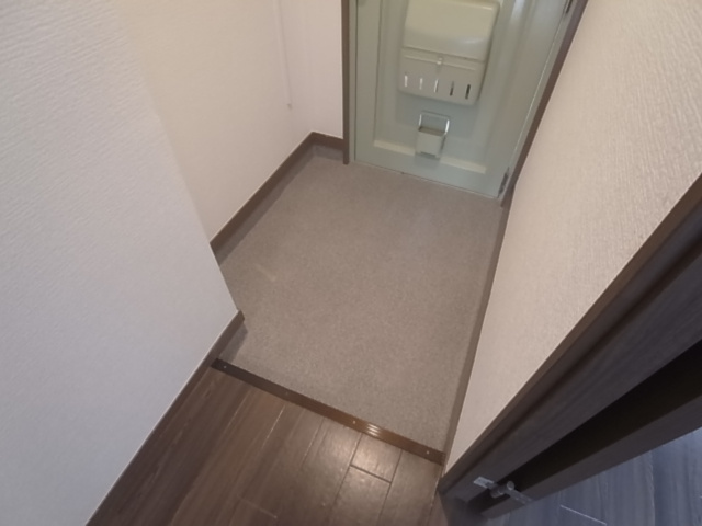 神戸市兵庫区中道通９丁目の賃貸マンション