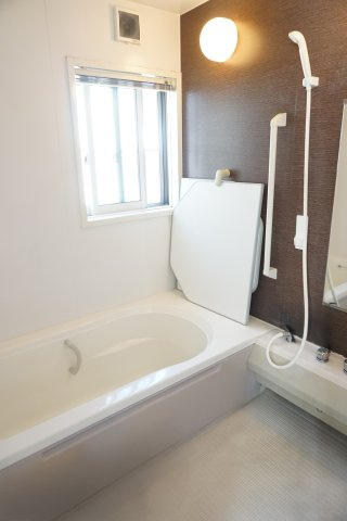 中古戸建　四條畷市田原台2丁目（平成23年築）の浴室