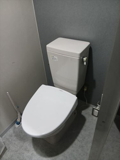 【トイレ】 | マルニビル | 男性用