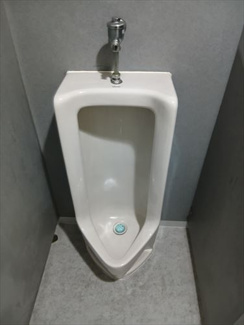 【トイレ】 | マルニビル | 男性用