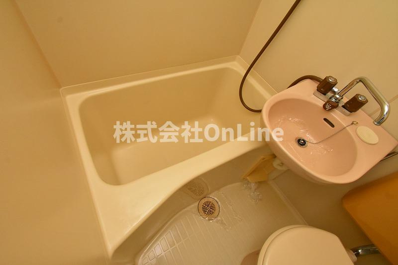 メゾン小若江の浴室