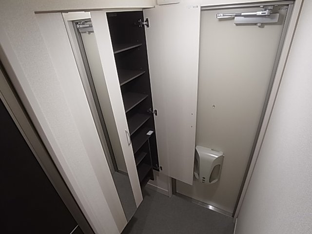 神戸市須磨区月見山町３丁目のアパート