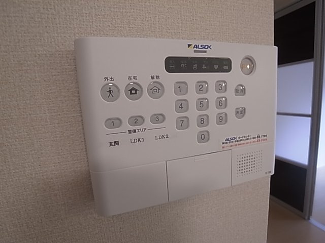 神戸市須磨区月見山町３丁目のアパート