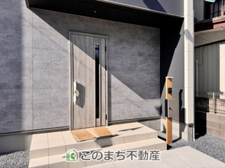 【玄関】 | クライン宇都宮市宮原第1期　2号棟 | スタイリッシュな玄関スペース