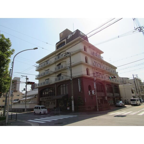 リッチ　マンションの外観