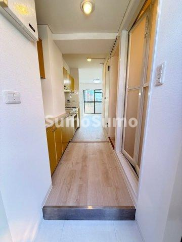 ハローグリーンハイツ岡本の玄関