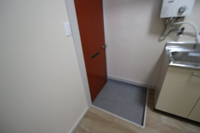 第２幸栄荘の玄関