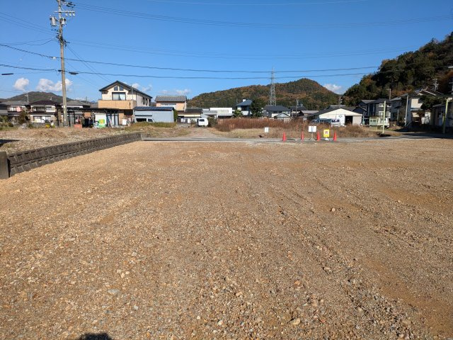 ６４２４４　山県市東深瀬分譲地の外観