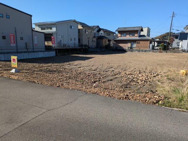 ６４２４５　山県市東深瀬分譲地の外観