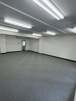 【その他共用部分】 | 湊川ビル