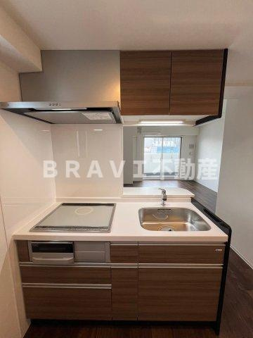 セレニテフラン本町　BRAVI不動産のキッチン|【セレニテフラン本町】キッチンでお料理をお楽しみください