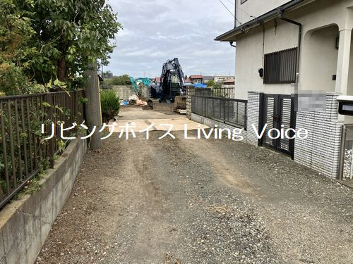 】平塚市大島　土地（売地）建築条件なしの前面道路含む現地写真|【仲介手数料０円】平塚市大島　土地（売地）建築条件なし