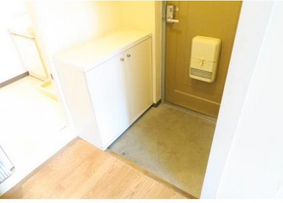 中村ビルの玄関|別号室の参考写真です。