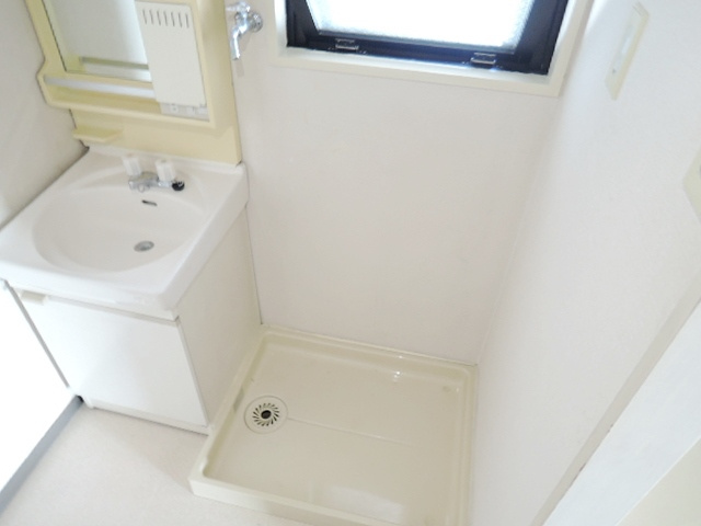 中村ビルの洗面所