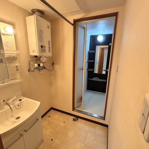 プレジャー室蘭駅前の洗面所