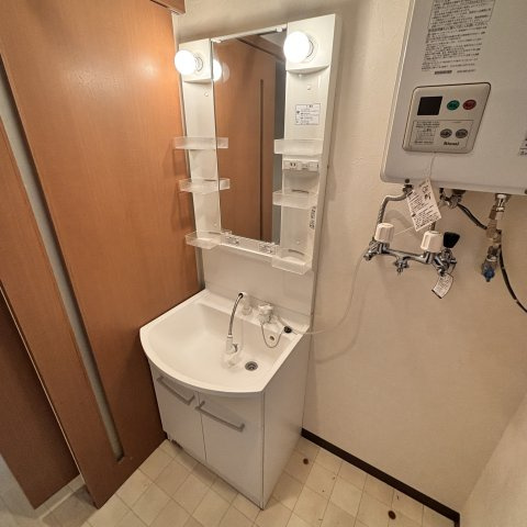 プレジャー室蘭駅前の洗面所