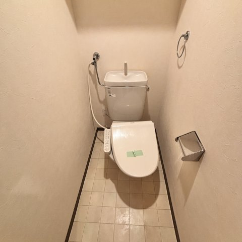 プレジャー室蘭駅前のトイレ