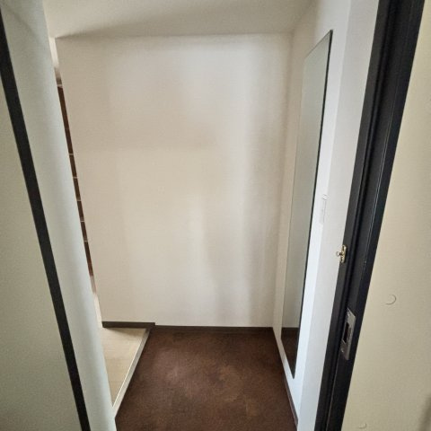 プレジャー室蘭駅前の玄関