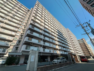 【外観】 | 全室ペアガラスで快適に過ごせます♪清掃・管理も行き届いています。