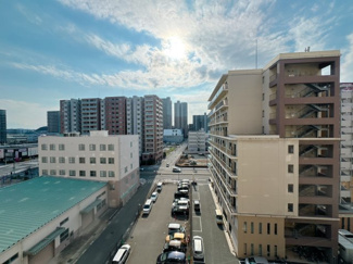 【展望】 | なかなかいい眺めですね。目の前に高いビルは嫌だけど、あれくらい離れて見えるビルやマンションは、構造を美しく思うし、夜はまた別の良さを見せてくれます♪