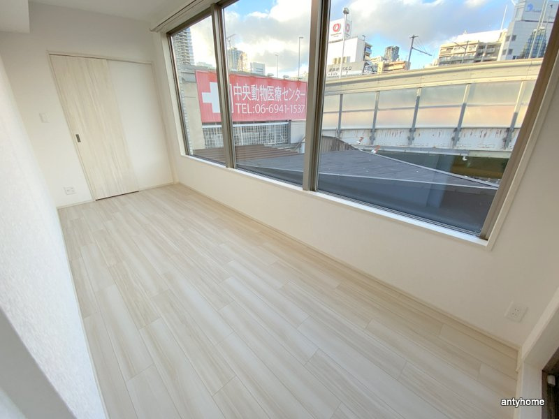Vinoプレジオ本町　仲介手数料無料の洋室