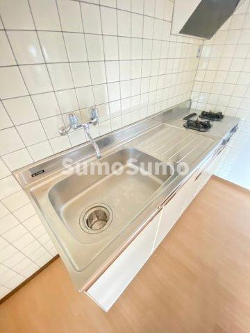 ピアシティ魚崎のキッチン