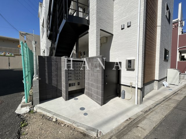 MELDIA梅島Ⅶのエントランス