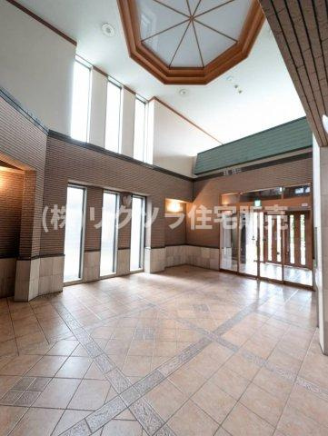 バレーヒルズ津田駅前のエントランス|■物件内覧・資金計画相談・住宅ローン相談、リフォーム相談、お問合せ受付中■
※当日・翌日のご内覧、ご相談はお電話でのお問合せがスムーズです！