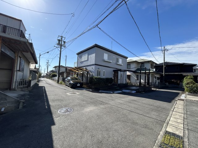 【前面道路含む現地写真】の画像