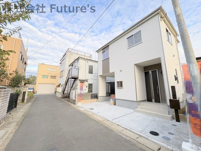 三郷市戸ヶ崎　新築戸建　全1棟の前面道路含む現地写真|前面道路含む現地写真です。