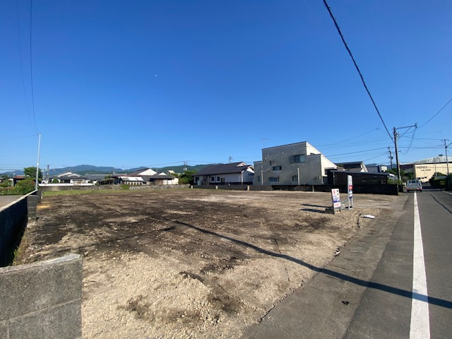 北諸県郡三股町大字樺山の売地の外観