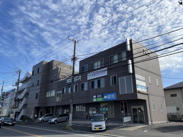 手広ビルの外観