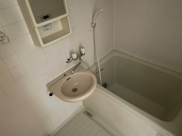 ビーンズバレーの浴室