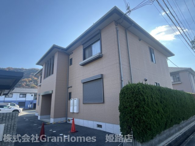 シャーメゾン蒲田Ａ棟の外観