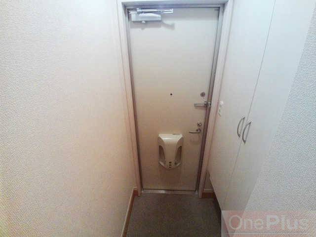 オーパスの玄関