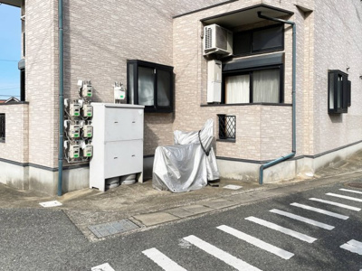 【その他共用部分】 | ピュア大橋参番館 | 駐輪スペースです※写真は類似です