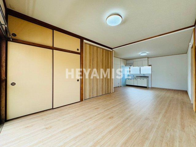 濱田アパートＣの居間・リビング