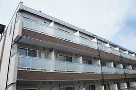 リブリ・ニスカルの外観