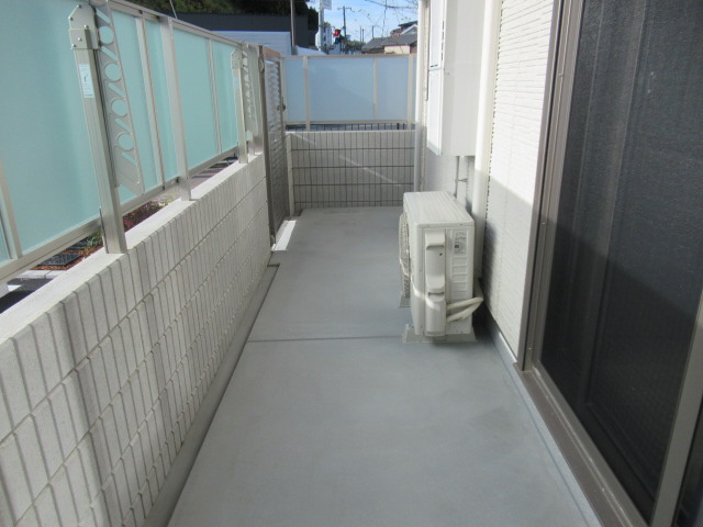 オカバ姫路岡町シャーメゾンB棟のバルコニー