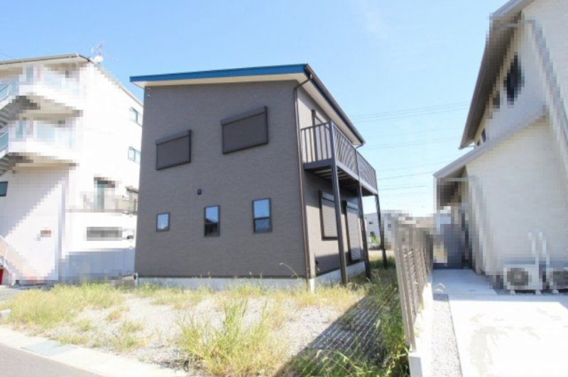 中須賀町　中古戸建（未入居物件）の外観